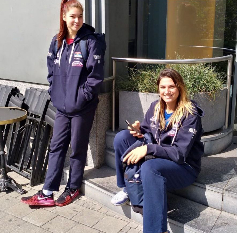 Bojana-Gocanin-sa-Miliicom-Kuburom-debi-2019.-repka.jpg