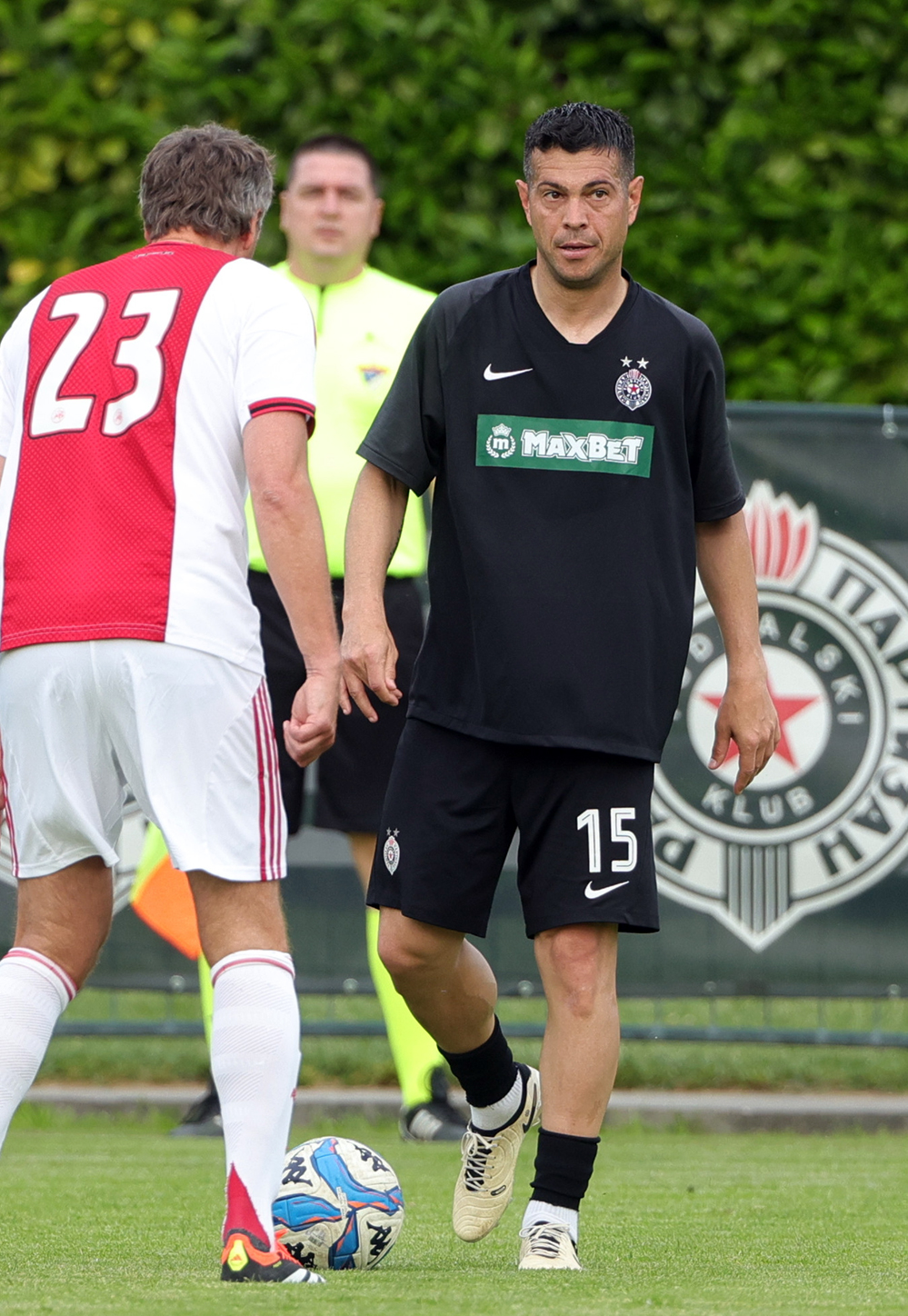 fkp-ajax1342-1778436295.jpg
