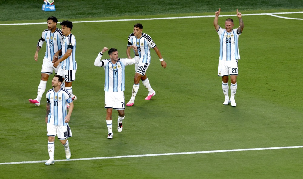 14144903.jpg