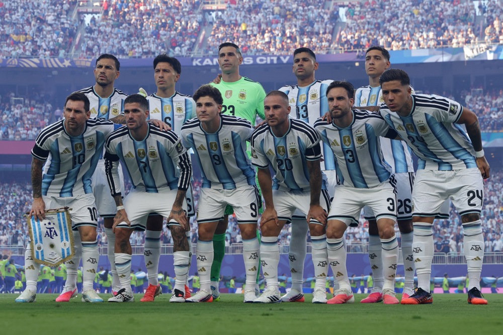 14144909.jpg