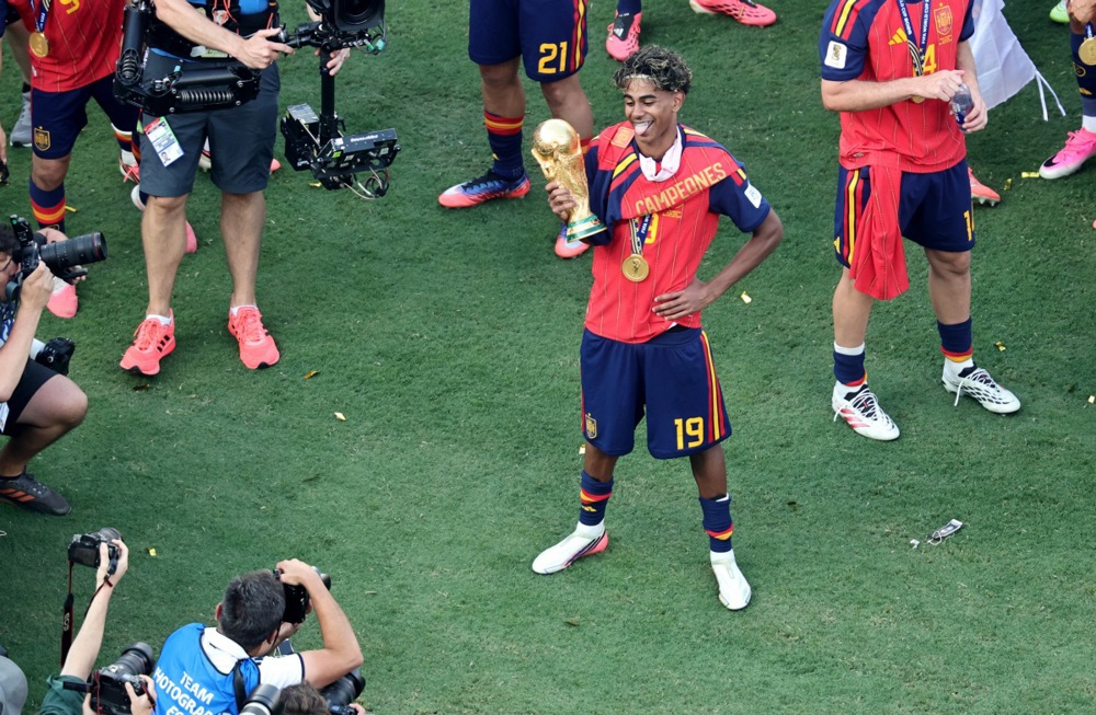 14162107.jpg