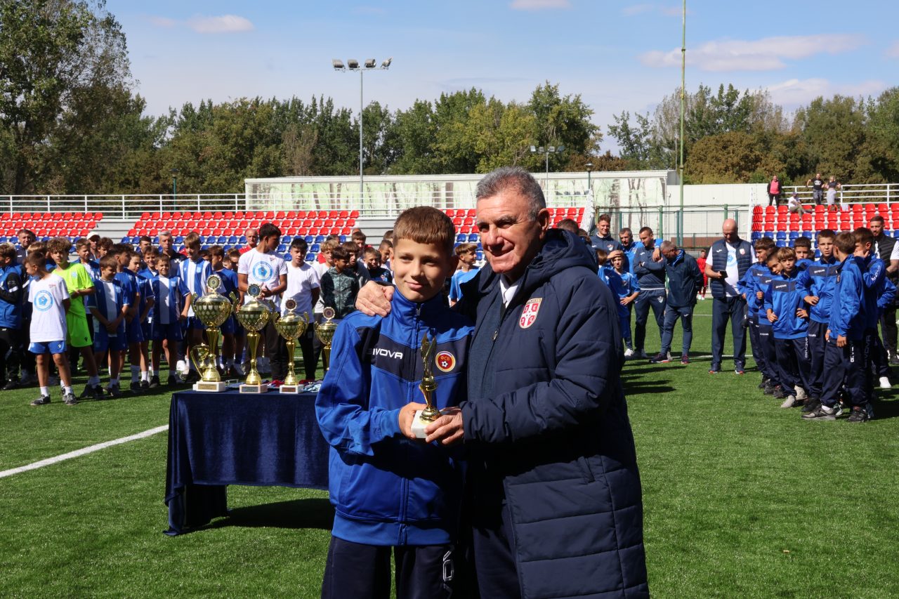najbolji-strelac-mandic-sa-karasijem.jpg